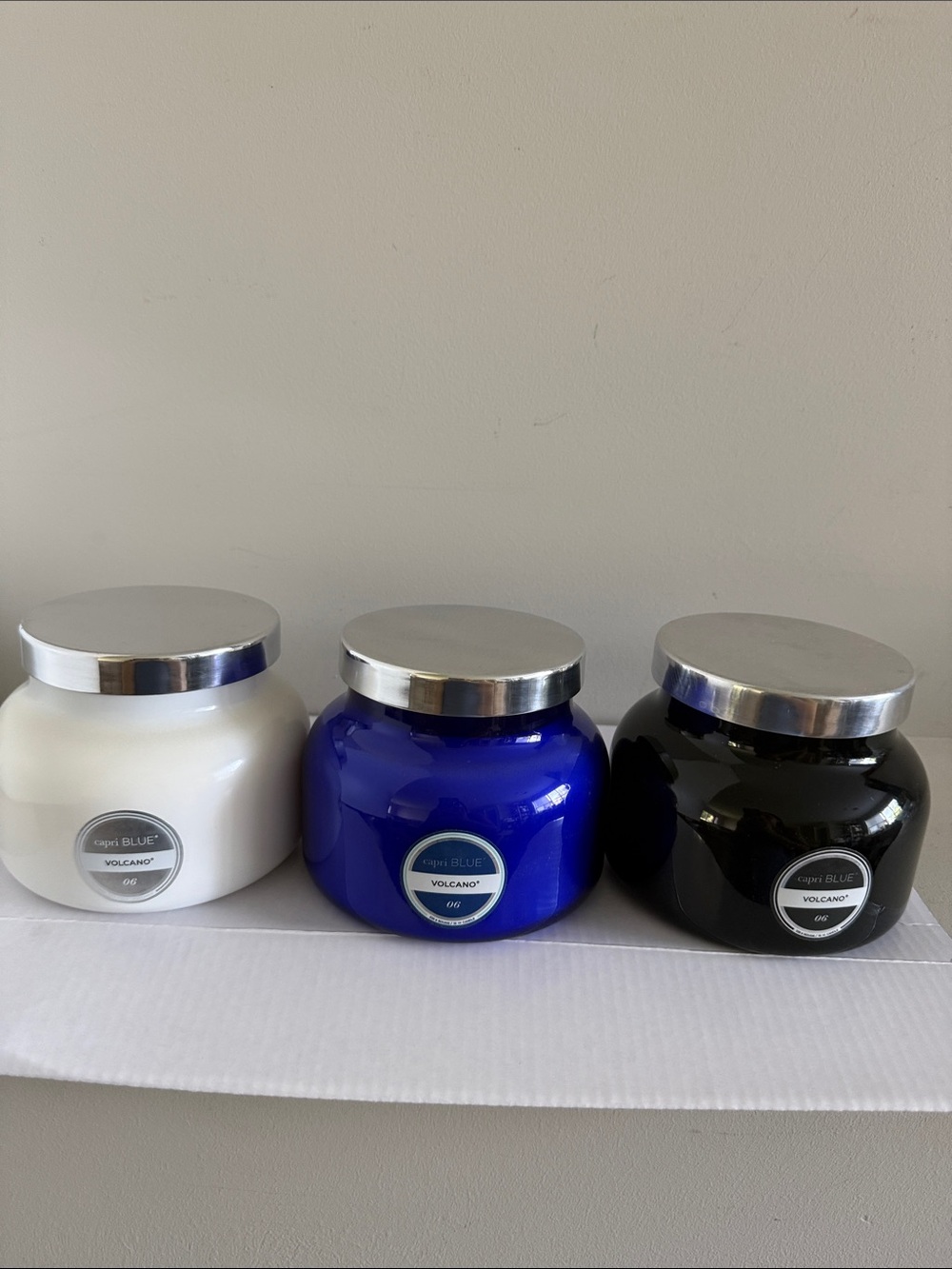 Promotion 3Candle Volcano 19oz Color - White, Blue, Black